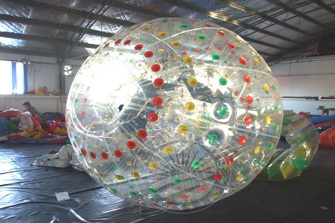 七星充气悠波球